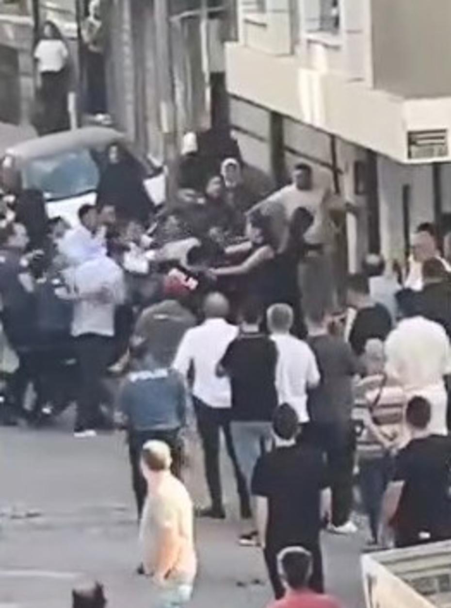 Düğün Hazırlıkları Sırasında Çıkan Kavgaya Polis Müdahalesi