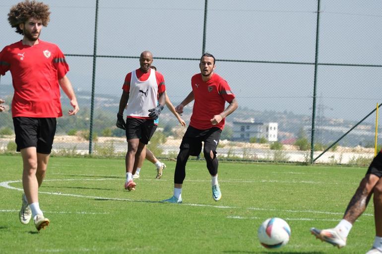 Rıza Çalımbay'ın Hatayspor'daki farkı Pozisyonlar değişti...