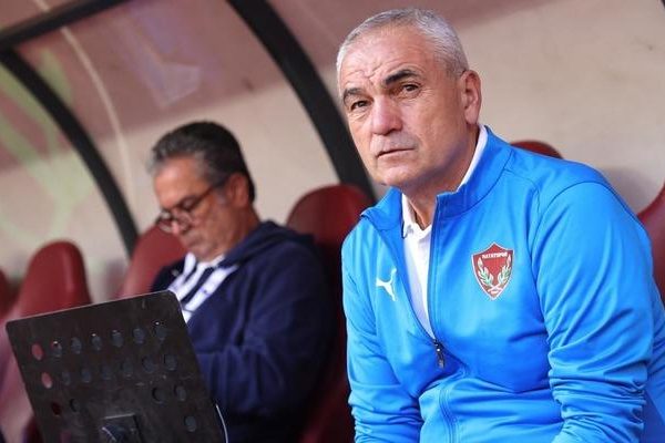 Rıza Çalımbay: “Bireysel hatalardan gol yiyoruz”