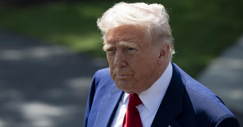 Trump: Adil yargılanma hakkının herkes için geçerli olup olmadığını bilmiyorum