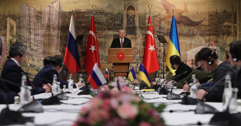 Barış masası yeniden İstanbul’da kuruluyor