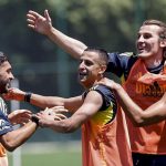 Fenerbahçe yeni sezon çalışmalarına devam etti