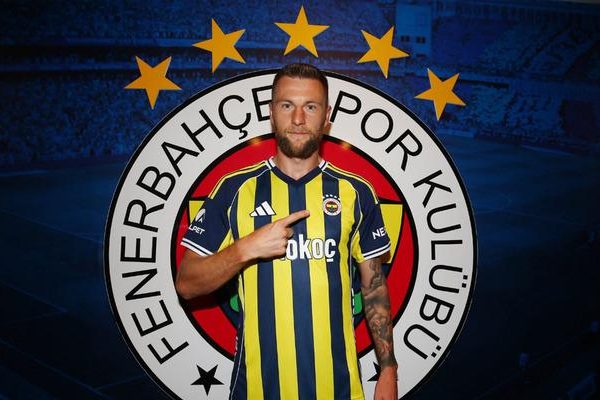 Fenerbahçe, Milan Skriniar ile 4 yıllık sözleşme imzaladı
