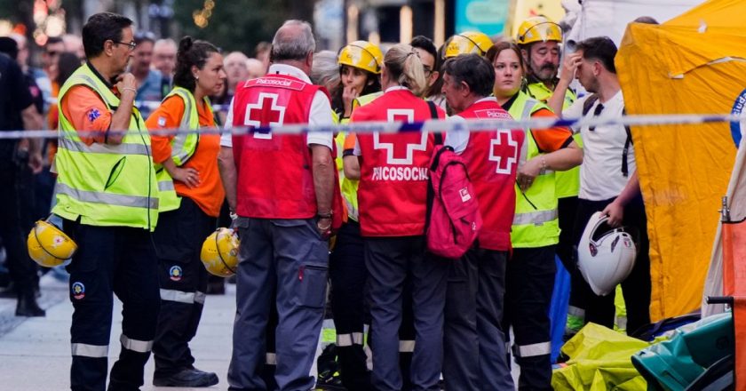 Madrid’de bina çöktü: 4 kişinin cansız bedenine ulaşıldı