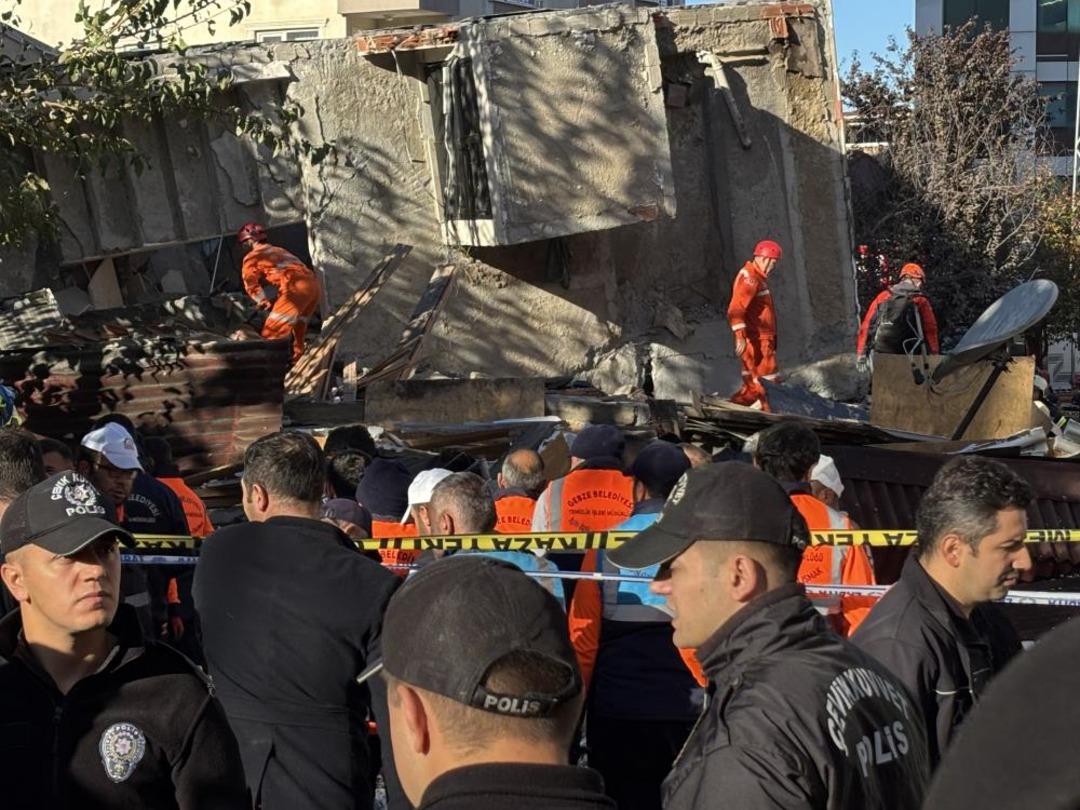 5 kişilik Bilir ailesi enkaz altında kaldı! Gebze'de çöken binayla ilgili korkunç açıklama... Acı haber geldi 4