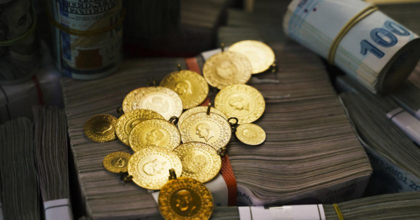 11 Kasım 2025’te altın fiyatları: Gram, çeyrek, yarım, cumhuriyet ve tam altın ne kadar?