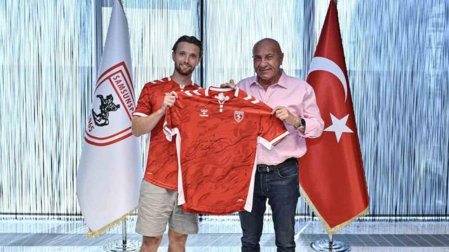Samsunspor, Elliot Watt’ı 4 yıllığına kadrosuna kattı