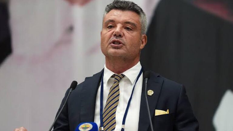 Sadettin Saran imaj değişikliğine gitti! Yeni hali sosyal medyada gündem oldu
