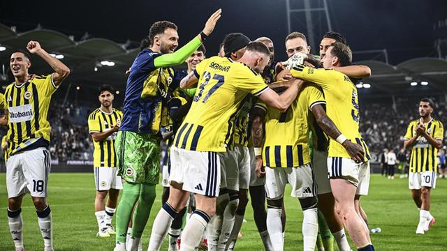 Fenerbahçe’de o isim antrenmanda sakatlandı! Menisküsü yırtıldı